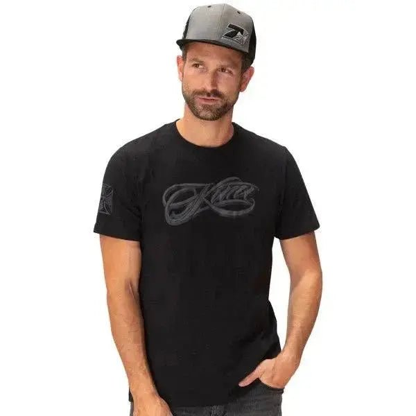 Kimi_Raikkonen_T-Shirt_Black_Edition_-_Speedxcrafts-5173742.jpg Kimi Räikkönen T-Shirt Black Edition – SpeedX Racegear product photo