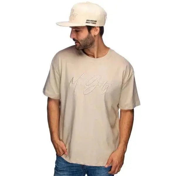 Maximilian_G_tz_T-Shirt_Signature_sand-004.jpg
