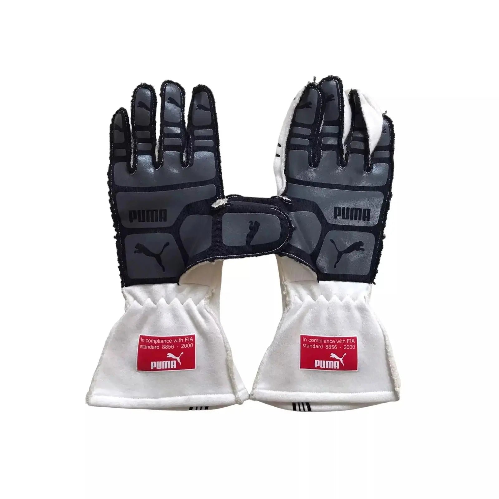 2009_Fernando_Alonso_ING_Renault_F1_Puma_Gloves-001.jpg