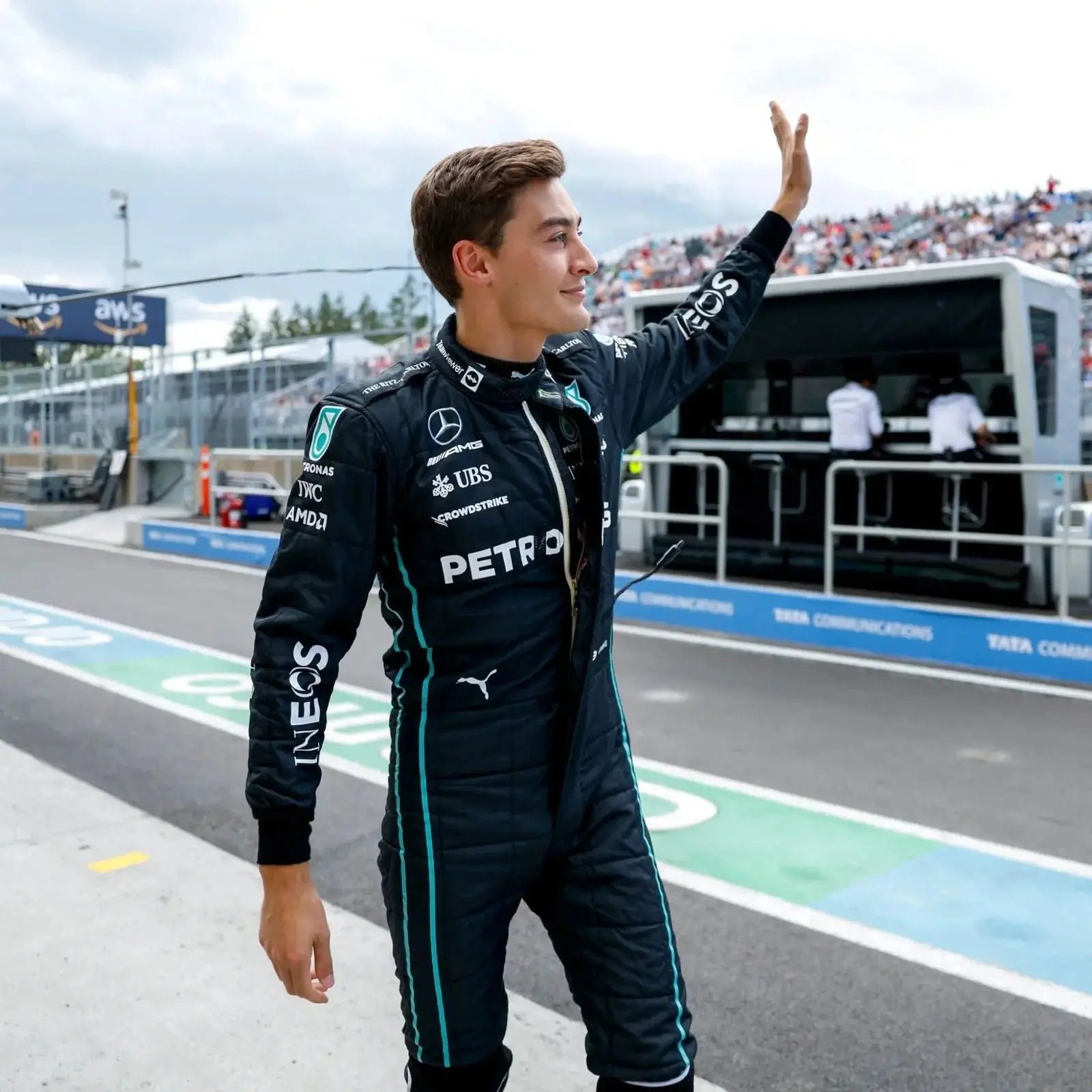 2022_George_Russell_Mercedes-AMG_Petronas_F1_Team_Replica_Race_Suit_-_Speedxcrafts-5169191_52a48f4f-9967-48a5-a7ce-e1c226291182.jpg