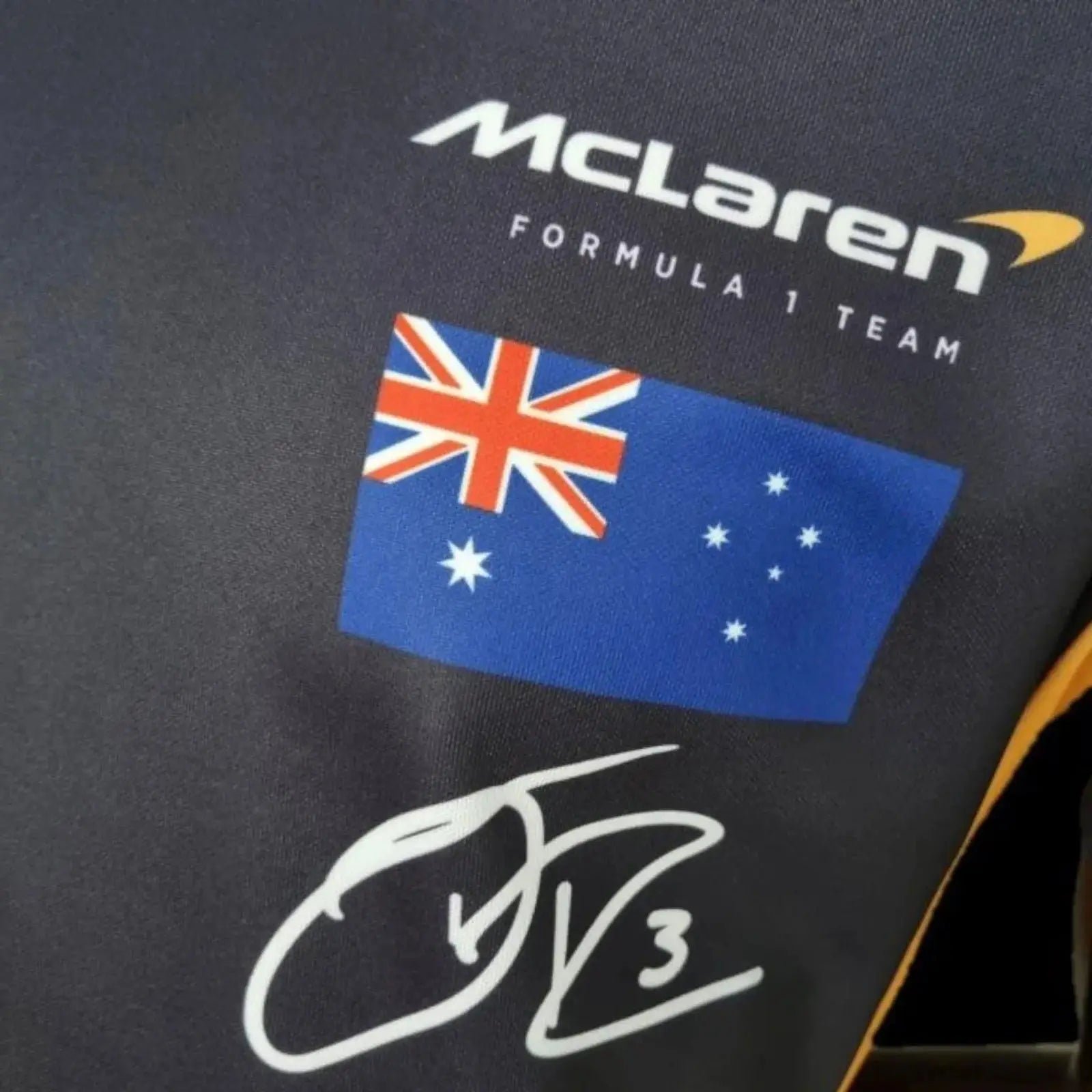 2022_McLaren_Daniel_Ricciardo_Crew_Neck_F1_T-Shirt-05.jpg