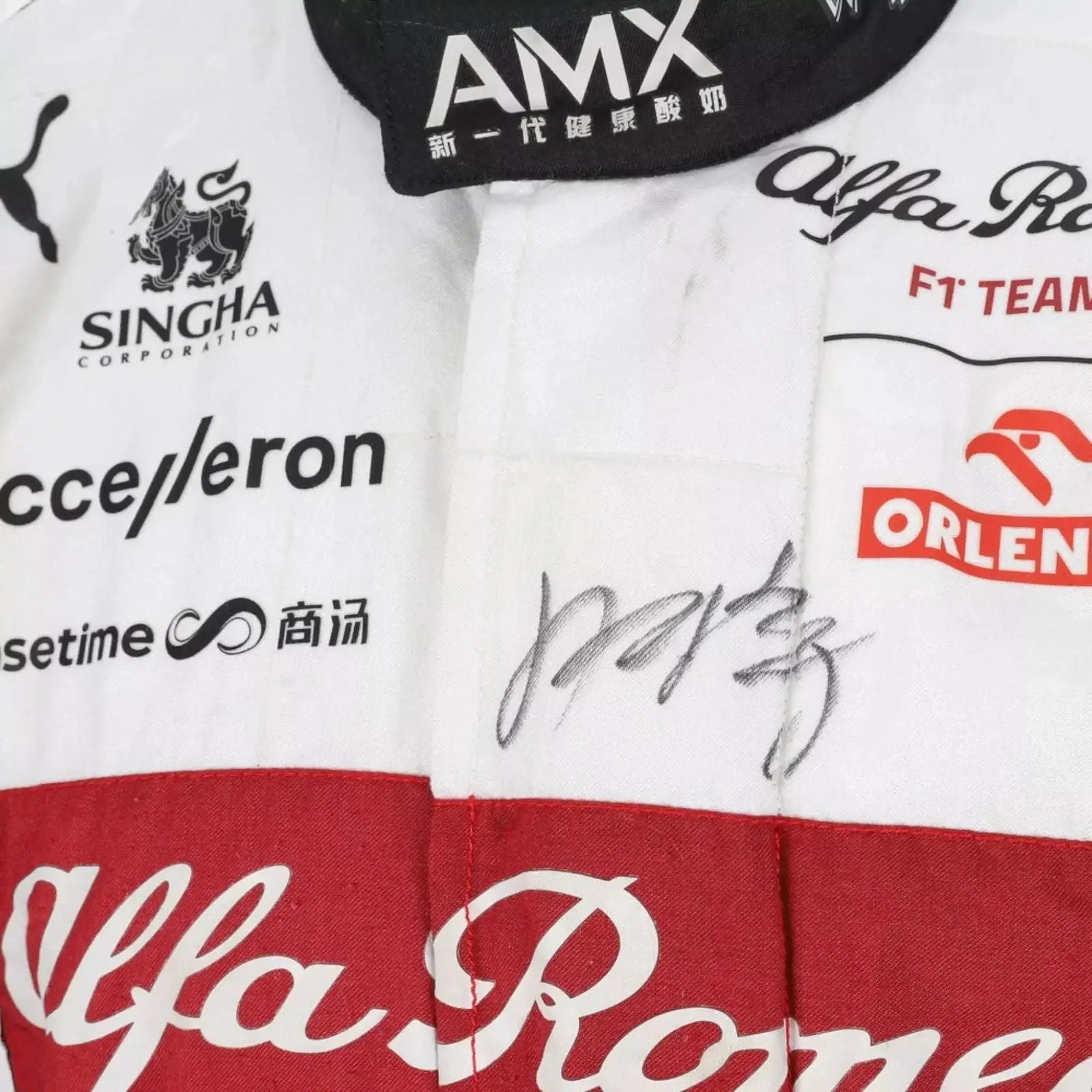 2022_Zhou_Guanyu_Alfa_Romeo_F1_Team_Race_Suit-006.jpg