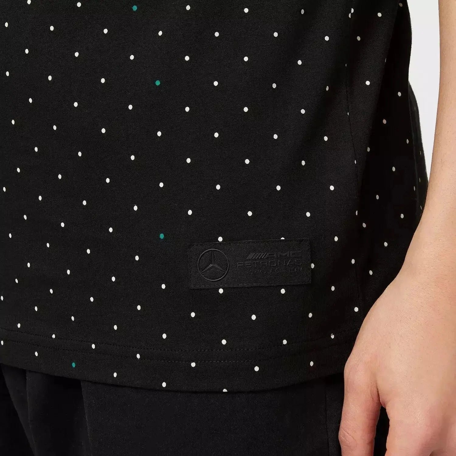 Mercedes-AMG_Petronas_2023_Polka_Dot_T-Shirt-003.jpg