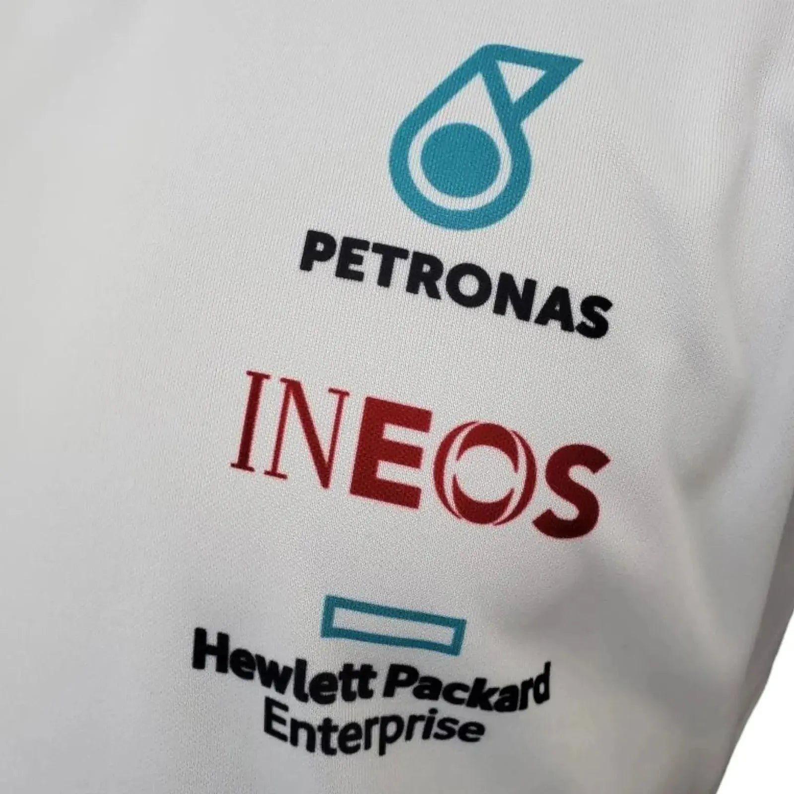 Mercedes_Formula_1_Racing_T-Shirt-006.jpg