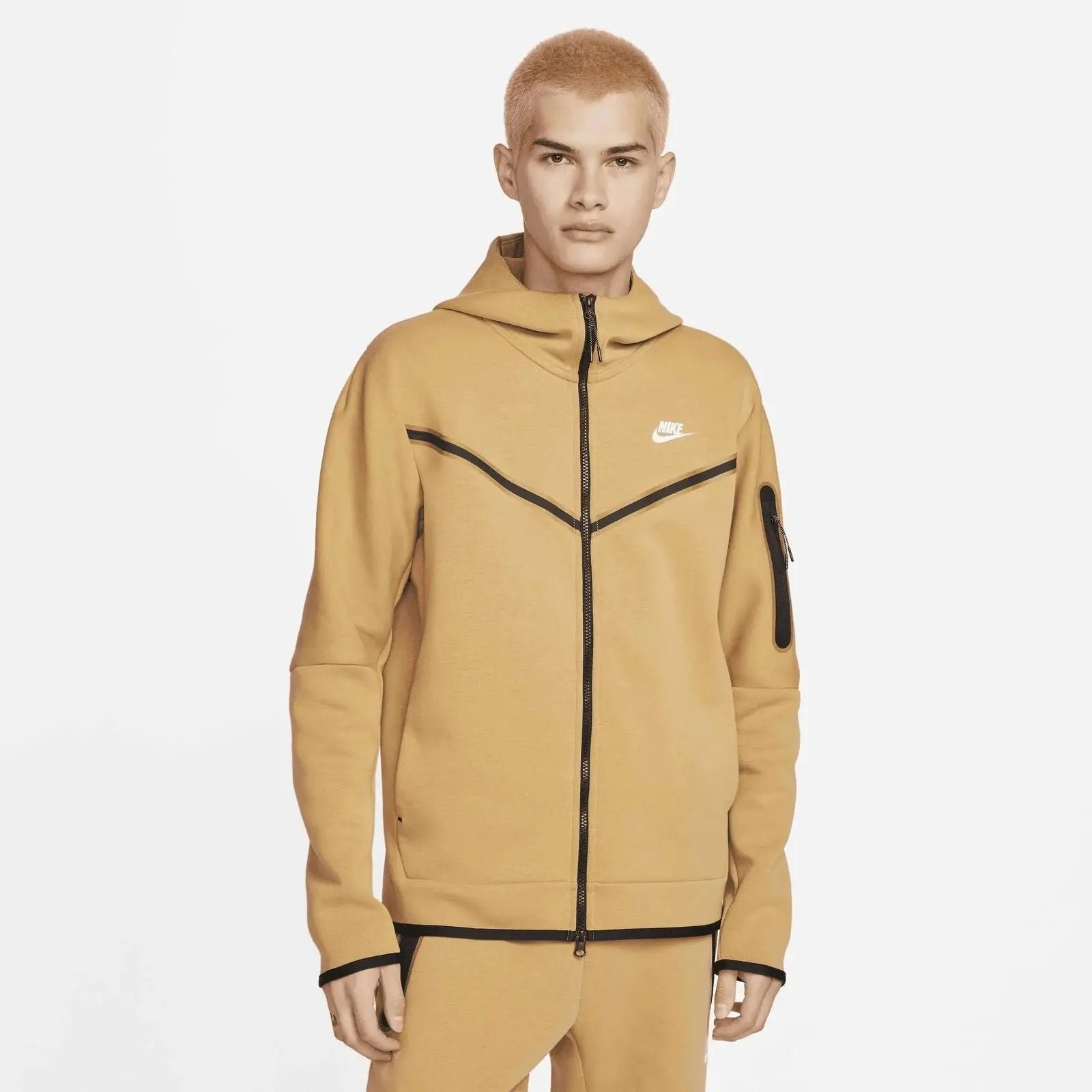 Nike_Sportswear_Tech_Fleece_Men_s_Full-Zip_Hoodie_-003.jpg